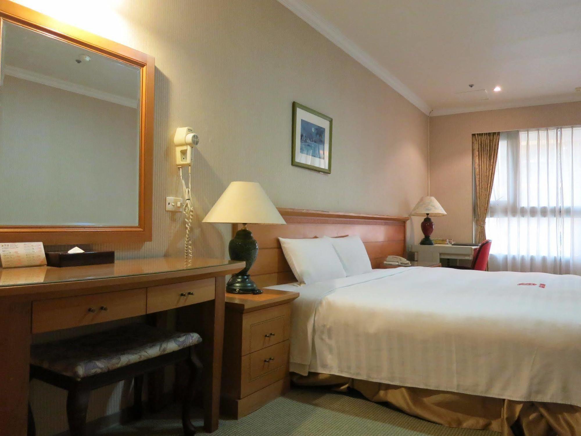 טאיצ'ונג Formosa Corridor Hotel מראה חיצוני תמונה